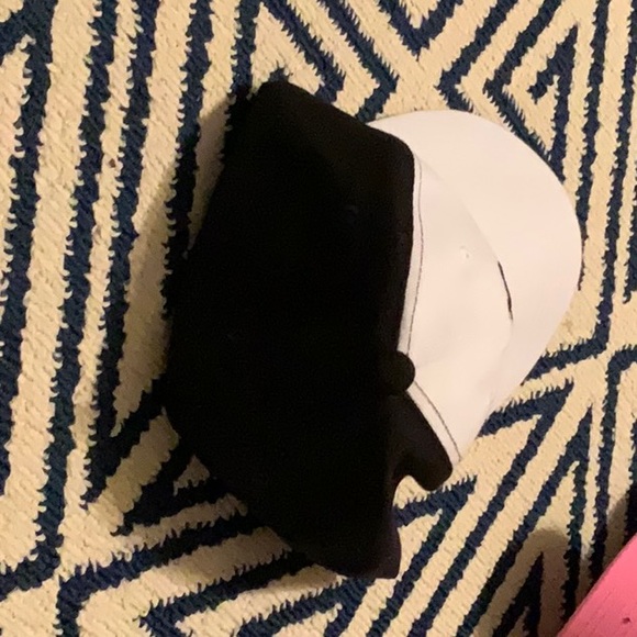 Hat - Picture 2 of 2